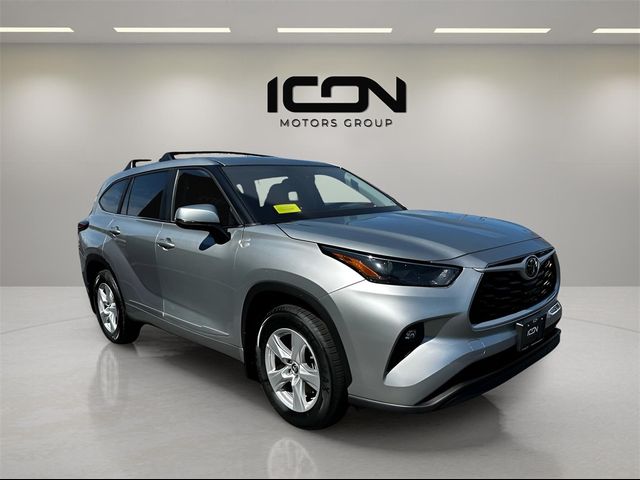 2023 Toyota Highlander L