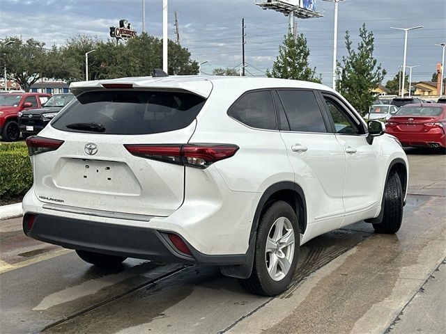 2023 Toyota Highlander L