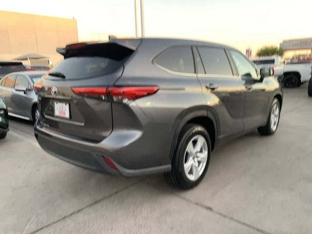 2023 Toyota Highlander L