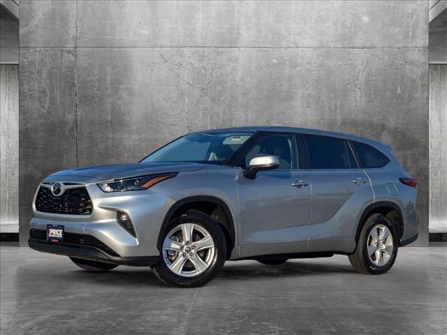 2023 Toyota Highlander LE