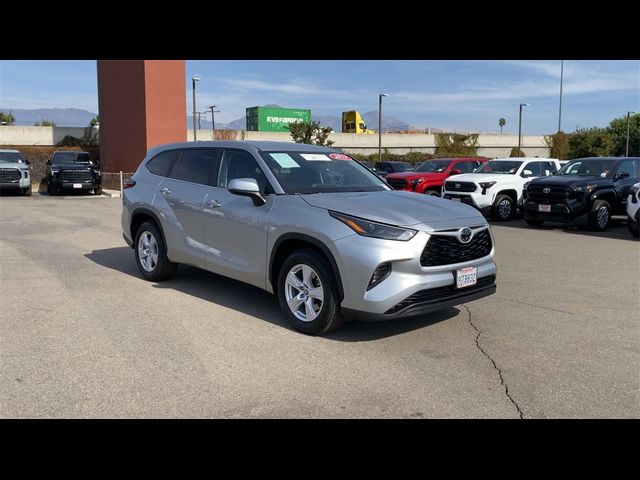 2023 Toyota Highlander L