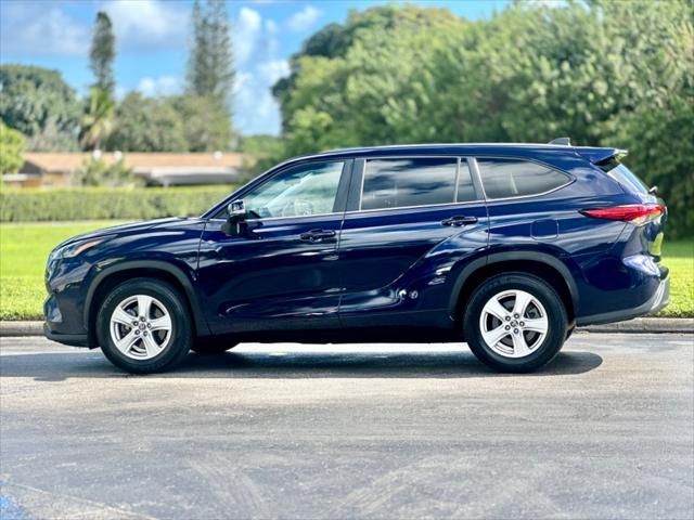 2023 Toyota Highlander L