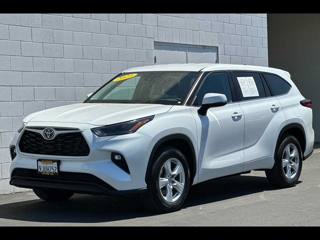 2023 Toyota Highlander L