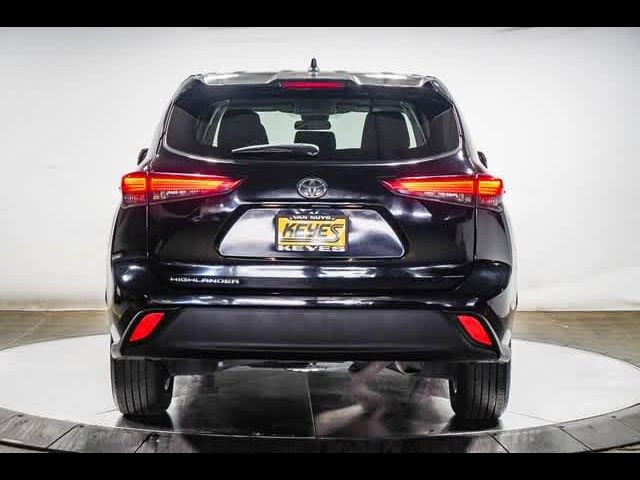 2023 Toyota Highlander L