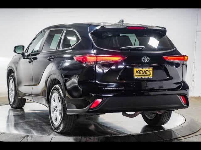 2023 Toyota Highlander L