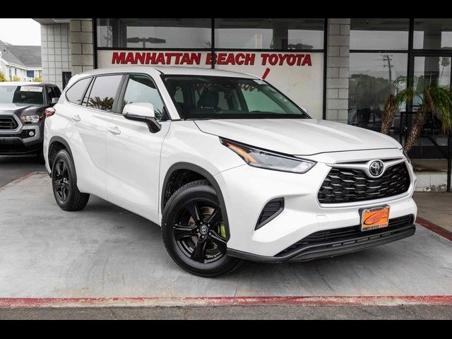 2023 Toyota Highlander L