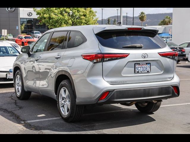 2023 Toyota Highlander L
