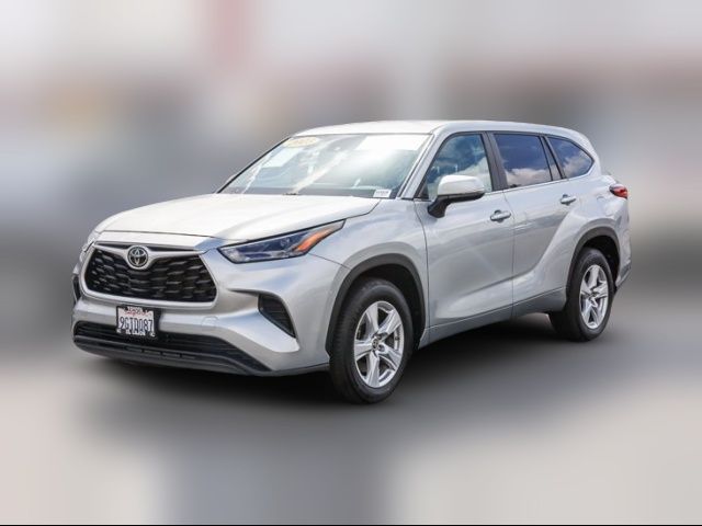 2023 Toyota Highlander L