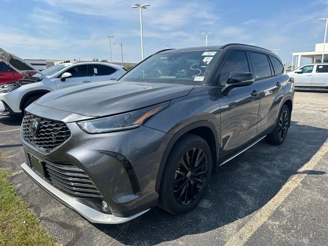 2023 Toyota Highlander XSE