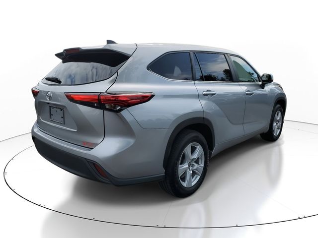 2023 Toyota Highlander L