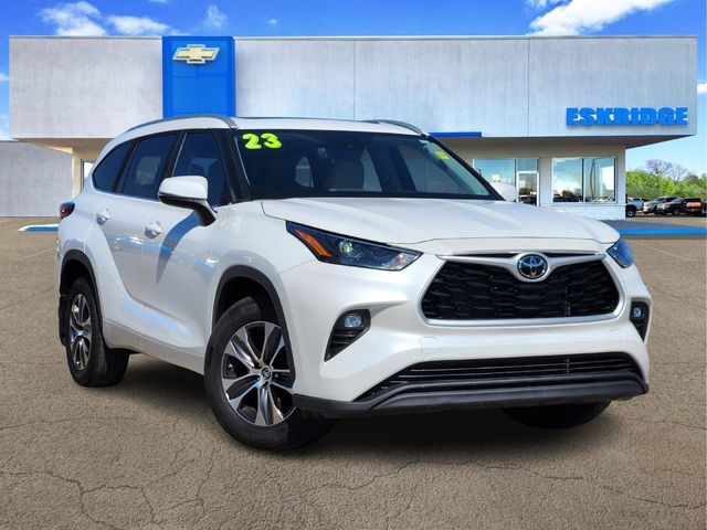 2023 Toyota Highlander L
