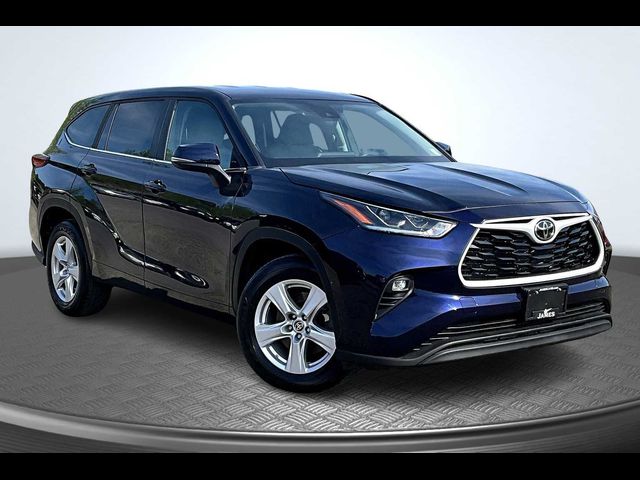 2023 Toyota Highlander L