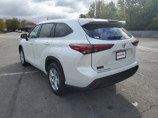 2023 Toyota Highlander LE