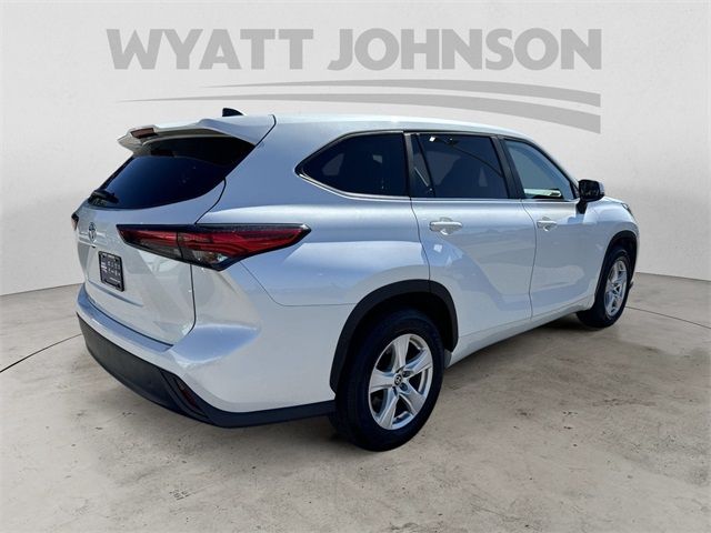 2023 Toyota Highlander L