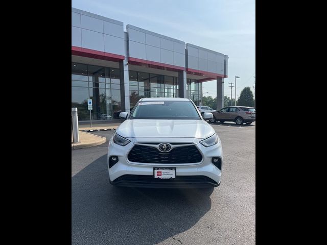 2023 Toyota Highlander L