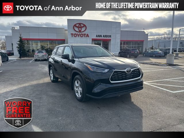 2023 Toyota Highlander L