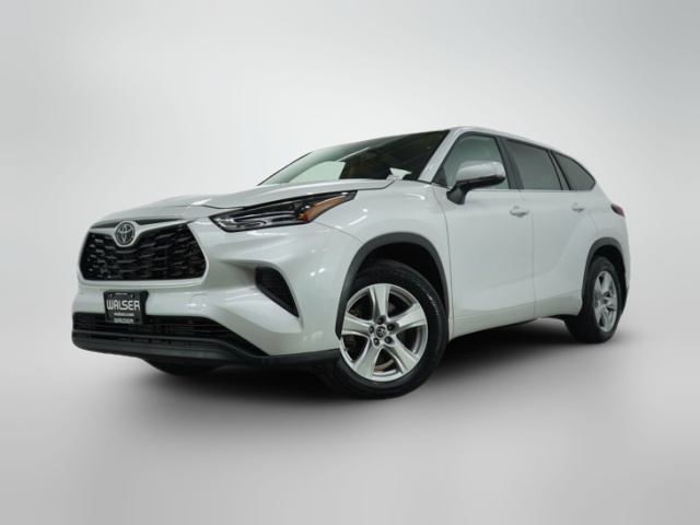 Used 2023 Toyota Highlander For Sale in Minneapolis, MN