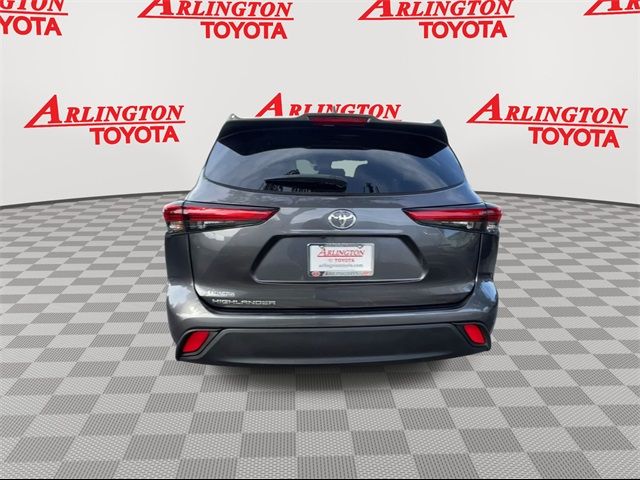 2023 Toyota Highlander L