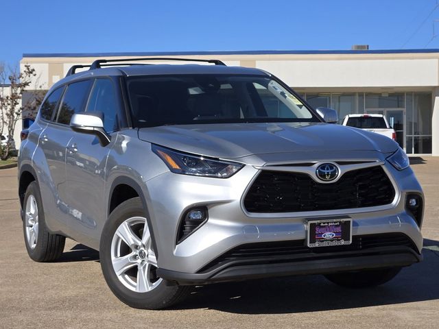 2023 Toyota Highlander L