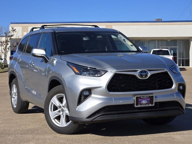 2023 Toyota Highlander L