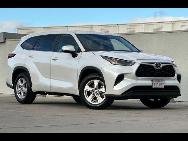 2023 Toyota Highlander L