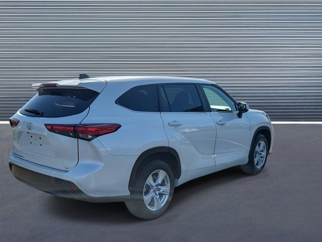 2023 Toyota Highlander L