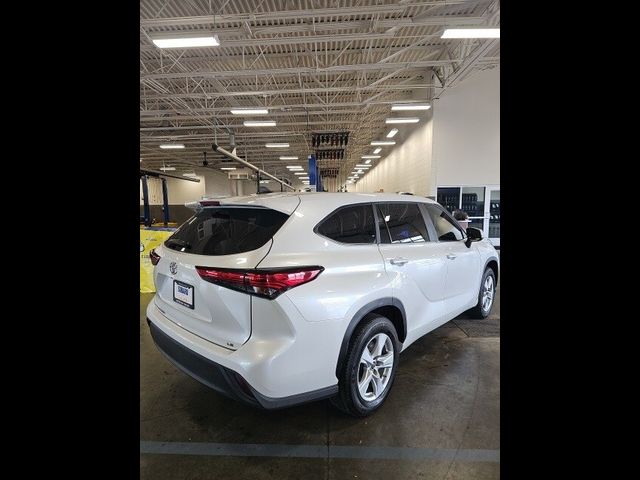 2023 Toyota Highlander L