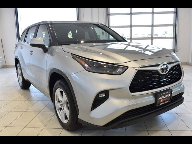 2023 Toyota Highlander L