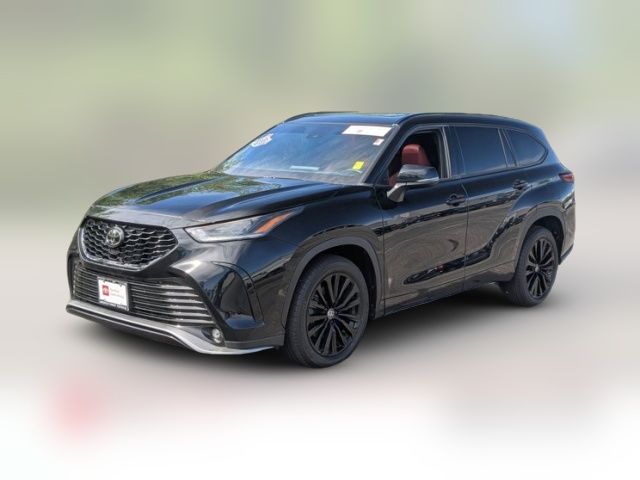 2023 Toyota Highlander XSE