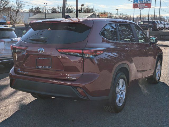 2023 Toyota Highlander LE