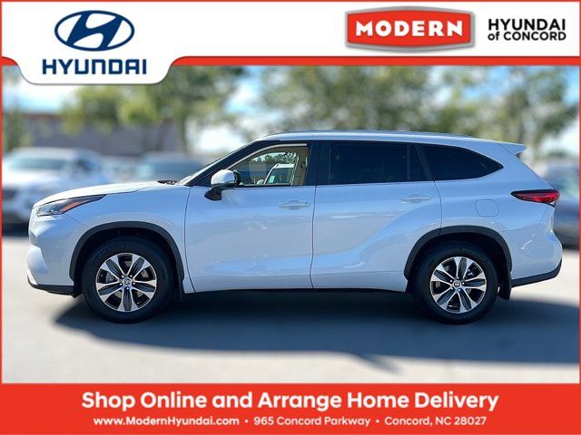 2023 Toyota Highlander L