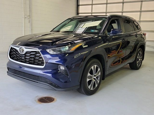 2023 Toyota Highlander L