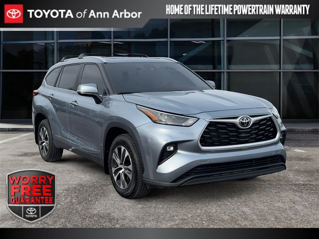 2023 Toyota Highlander L