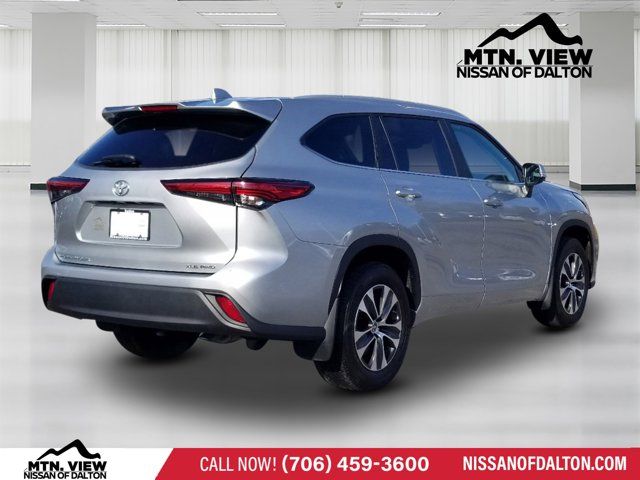 2023 Toyota Highlander XLE