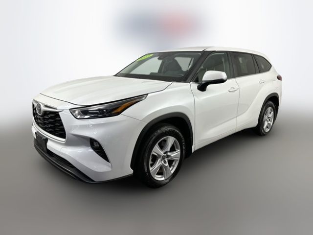 2023 Toyota Highlander LE