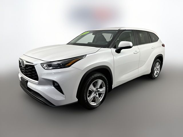 2023 Toyota Highlander LE