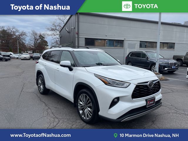 2023 Toyota Highlander L