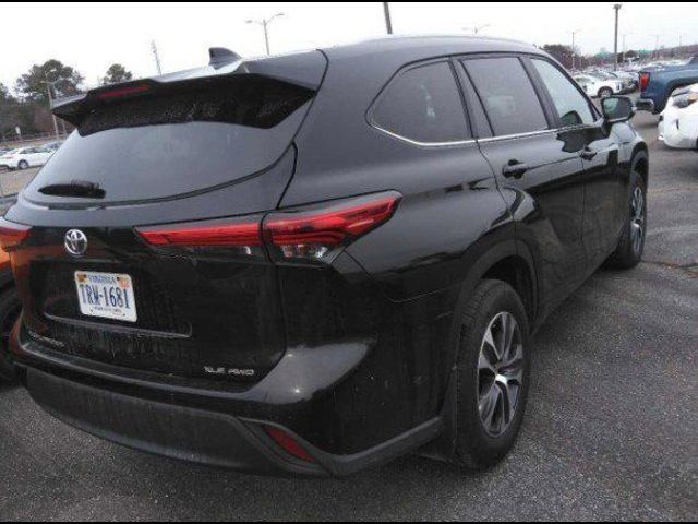 2023 Toyota Highlander XLE