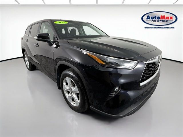 2023 Toyota Highlander LE