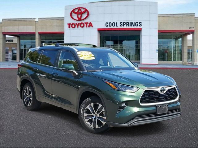 2023 Toyota Highlander XLE