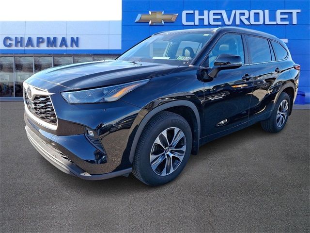 2023 Toyota Highlander L