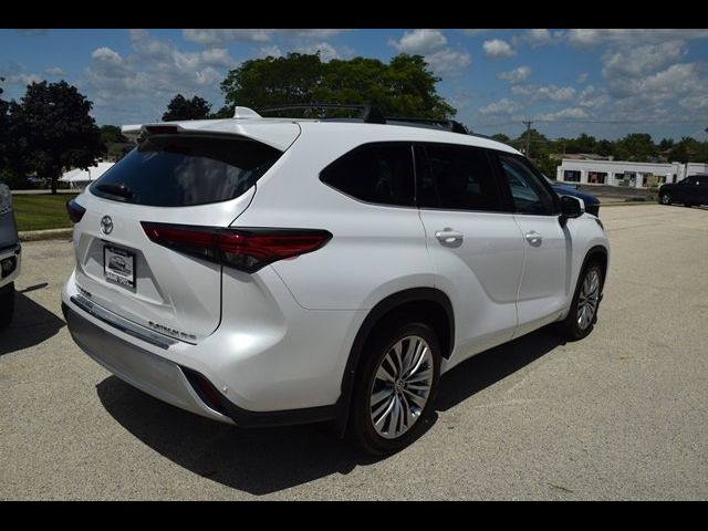 2023 Toyota Highlander Platinum