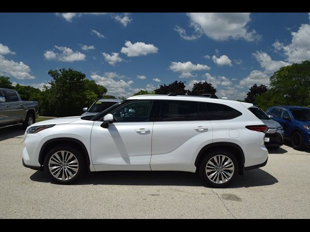 2023 Toyota Highlander Platinum