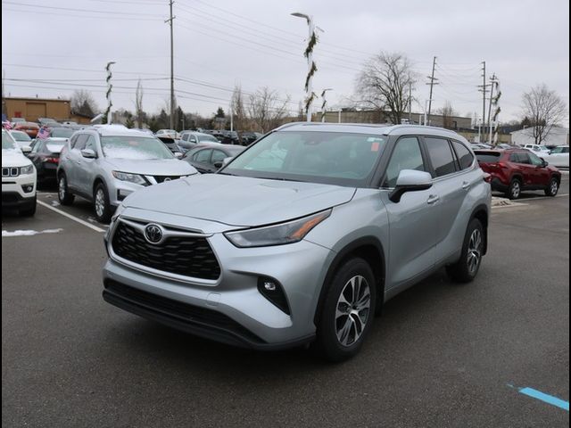 2023 Toyota Highlander L