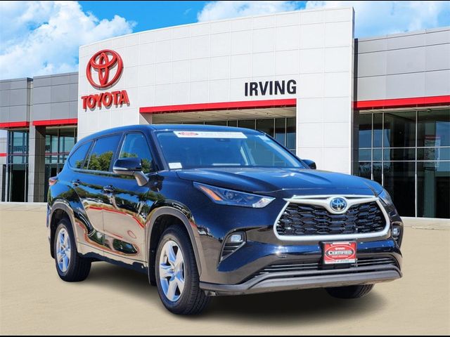 2023 Toyota Highlander LE