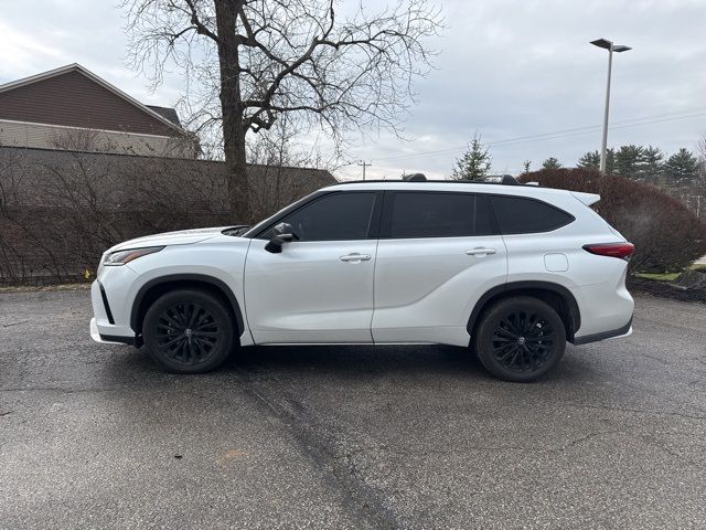 2023 Toyota Highlander XSE