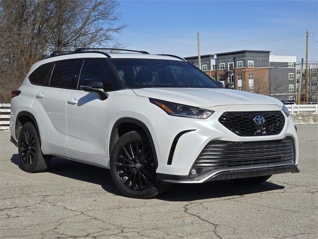 2023 Toyota Highlander XSE