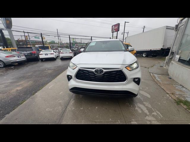 2023 Toyota Highlander L
