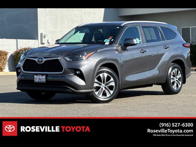 2023 Toyota Highlander L