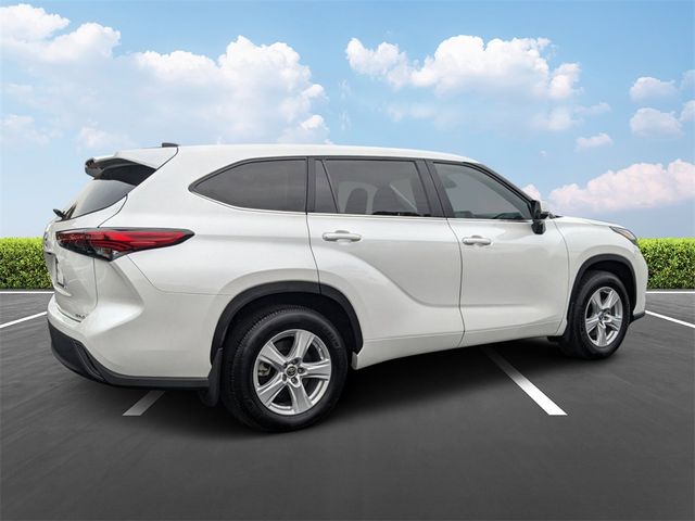 2023 Toyota Highlander L